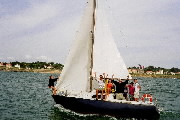 <a href='bateau.php?id_bateau_select=36'>Tequila</a> : <a href='equipier.php?id_contact_select=80'>Damien D</a>