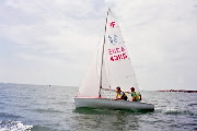 <a href='bateau.php?id_bateau_select=7'>420(43115)</a> : <a href='equipier.php?id_contact_select=115'>? ?</a>
