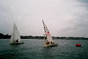 <a href='bateau.php?id_bateau_select=11'>4.45(3582)</a> : <a href='equipier.php?id_contact_select=21'>Isabelle B</a> - <a href='equipier.php?id_contact_select=22'>Cédric B</a>