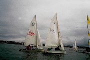 <a href='bateau.php?id_bateau_select=2'>470(8854)</a> : <a href='equipier.php?id_contact_select=100'>Julien L</a> - <a href='equipier.php?id_contact_select=101'>Christophe S</a> <br> <a href='bateau.php?id_bateau_select=19'>Caneton(2375)</a> : <a href='equipier.php?id_contact_select=38'>François H</a> - <a href='equipier.php?id_contact_select=85'>Bruno M</a>