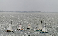<a href='bateau.php?id_bateau_select=14'>4.45(5045)</a> : <a href='equipier.php?id_contact_select=36'>Sophie L</a> - <a href='equipier.php?id_contact_select=37'>Christine A</a> <br> <a href='bateau.php?id_bateau_select=7'>420(43115)</a> : <a href='equipier.php?id_contact_select=13'>Olivier A</a> <br> <a href='bateau.php?id_bateau_select=19'>Caneton(2375)</a> : <a href='equipier.php?id_contact_select=85'>Bruno M</a> - <a href='equipier.php?id_contact_select=38'>François H</a>