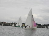 <a href='bateau.php?id_bateau_select=4'>470</a> : <a href='equipier.php?id_contact_select=7'>Emmanuel V</a> - <a href='equipier.php?id_contact_select=8'>Stanislas V</a> <br> <a href='bateau.php?id_bateau_select=66'>Trimaran</a> : <a href='equipier.php?id_contact_select=62'>Jean-François L</a> - <a href='equipier.php?id_contact_select=63'>Frédérique L</a> - <a href='equipier.php?id_contact_select=64'>Pauline L</a>