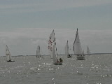 <a href='bateau.php?id_bateau_select=4'>470</a> : <a href='equipier.php?id_contact_select=7'>Emmanuel V</a> - <a href='equipier.php?id_contact_select=149'>Côme V</a>