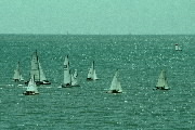 <a href='bateau.php?id_bateau_select=19'>Caneton(2375)</a> : <a href='equipier.php?id_contact_select=38'>François H</a> - <a href='equipier.php?id_contact_select=40'>Stéphane H</a> <br> <a href='bateau.php?id_bateau_select=11'>4.45(3582)</a> : <a href='equipier.php?id_contact_select=22'>Cédric B</a> - <a href='equipier.php?id_contact_select=10'>Hervé G</a>