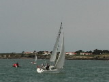 <a href='bateau.php?id_bateau_select=32'>Ecume de Mer</a> : <a href='equipier.php?id_contact_select=71'>Sylvie d</a> - <a href='equipier.php?id_contact_select=72'>Thierry D</a> - <a href='equipier.php?id_contact_select=73'>Antony B</a> - <a href='equipier.php?id_contact_select=74'>Noël G</a>
