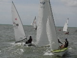 <a href='bateau.php?id_bateau_select=4'>470</a> : <a href='equipier.php?id_contact_select=7'>Emmanuel V</a> - <a href='equipier.php?id_contact_select=149'>Côme V</a> <br> <a href='bateau.php?id_bateau_select=25'>Laser(241)</a> : <a href='equipier.php?id_contact_select=53'>Benoit V</a>