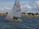 <a href='bateau.php?id_bateau_select=7'>420(43115)</a> : <a href='equipier.php?id_contact_select=13'>Olivier A</a> - <a href='equipier.php?id_contact_select=126'>Etienne A</a>