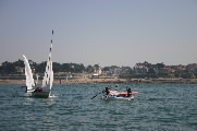 <a href='bateau.php?id_bateau_select=80'>Musard</a> : <a href='equipier.php?id_contact_select=165'>Julien H</a> <br> <a href='bateau.php?id_bateau_select=21'>Flibustier(888)</a> : <a href='equipier.php?id_contact_select=43'>Jean Pierre G</a> - <a href='equipier.php?id_contact_select=161'>Sam G</a>