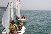 <a href='bateau.php?id_bateau_select=21'>Flibustier(888)</a> : <a href='equipier.php?id_contact_select=43'>Jean Pierre G</a> - <a href='equipier.php?id_contact_select=161'>Sam G</a> <br> <a href='bateau.php?id_bateau_select=83'>Philéas</a> : <a href='equipier.php?id_contact_select=45'>Caroline G</a> - <a href='equipier.php?id_contact_select=166'>Charlotte d</a>