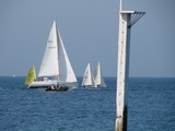 <a href='bateau.php?id_bateau_select=39'>420(43541)</a> : <a href='equipier.php?id_contact_select=80'>Damien D</a> <br> <a href='bateau.php?id_bateau_select=24'>Moogli(502)</a> : <a href='equipier.php?id_contact_select=202'>Laure A</a> <br> <a href='bateau.php?id_bateau_select=93'>First 31.7(35408)</a> : <a href='equipier.php?id_contact_select=38'>François H</a> - <a href='equipier.php?id_contact_select=112'>Anne H</a> <br> <a href='bateau.php?id_bateau_select=99'>Thiôff (3,80)</a> : <a href='equipier.php?id_contact_select=184'>Claire A</a>