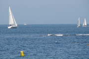 <a href='bateau.php?id_bateau_select=94'>470(2519)</a> : <a href='equipier.php?id_contact_select=89'>Benoit J</a> - <a href='equipier.php?id_contact_select=88'>Antoine D</a> <br> <a href='bateau.php?id_bateau_select=19'>Caneton(2375)</a> : <a href='equipier.php?id_contact_select=165'>Julien H</a> - <a href='equipier.php?id_contact_select=40'>Stéphane H</a> <br> <a href='bateau.php?id_bateau_select=93'>First 31.7(35408)</a> : <a href='equipier.php?id_contact_select=38'>François H</a> - <a href='equipier.php?id_contact_select=112'>Anne H</a>