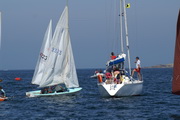 <a href='bateau.php?id_bateau_select=19'>Caneton(2375)</a> : <a href='equipier.php?id_contact_select=165'>Julien H</a> - <a href='equipier.php?id_contact_select=40'>Stéphane H</a> <br> <a href='bateau.php?id_bateau_select=81'>Laser(42233)</a> : <a href='equipier.php?id_contact_select=7'>Emmanuel V</a> <br> <a href='bateau.php?id_bateau_select=61'>Rush</a> : 