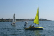 <a href='bateau.php?id_bateau_select=39'>420(43541)</a> : <a href='equipier.php?id_contact_select=80'>Damien D</a> <br> <a href='bateau.php?id_bateau_select=99'>Thiôff (3,80)</a> : <a href='equipier.php?id_contact_select=184'>Claire A</a>