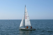 <a href='bateau.php?id_bateau_select=21'>Flibustier(888)</a> : <a href='equipier.php?id_contact_select=43'>Jean Pierre G</a> - <a href='equipier.php?id_contact_select=204'>Rémi G</a>