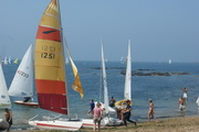 <a href='equipier.php?id_contact_select=212'>Contact</a> <br> <a href='bateau.php?id_bateau_select=26'>Dart 18(1251)</a> : <a href='equipier.php?id_contact_select=92'>Yves A</a> - <a href='equipier.php?id_contact_select=66'>Françoise B</a>