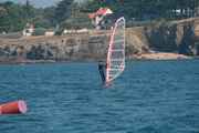 <a href='bateau.php?id_bateau_select=111'>Planche à Voile</a> : <a href='equipier.php?id_contact_select=195'>Hugo P</a>