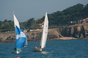 <a href='bateau.php?id_bateau_select=19'>Caneton(2375)</a> : <a href='equipier.php?id_contact_select=165'>Julien H</a> - <a href='equipier.php?id_contact_select=40'>Stéphane H</a> <br> <a href='bateau.php?id_bateau_select=21'>Flibustier(888)</a> : <a href='equipier.php?id_contact_select=45'>Caroline G</a> - <a href='equipier.php?id_contact_select=43'>Jean Pierre G</a> - <a href='equipier.php?id_contact_select=44'>Mariane G</a>