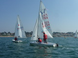 <a href='bateau.php?id_bateau_select=89'>420(49534)</a> : <a href='equipier.php?id_contact_select=196'>Florence P</a> - <a href='equipier.php?id_contact_select=6'>Corentin P</a> <br> <a href='bateau.php?id_bateau_select=82'>Laser(160900)</a> : <a href='equipier.php?id_contact_select=8'>Stanislas V</a>