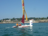 <a href='bateau.php?id_bateau_select=26'>Dart 18(1251)</a> : <a href='equipier.php?id_contact_select=92'>Yves A</a> - <a href='equipier.php?id_contact_select=66'>Françoise B</a>