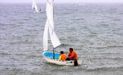 <a href='bateau.php?id_bateau_select=75'>Zef</a> : <a href='equipier.php?id_contact_select=242'>Jérôme G</a> - <a href='equipier.php?id_contact_select=237'>Adrien G</a>