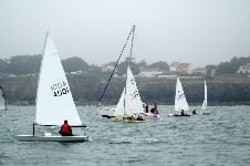 <a href='bateau.php?id_bateau_select=61'>Rush</a> :  <br> <a href='bateau.php?id_bateau_select=105'>470</a> : <a href='equipier.php?id_contact_select=203'>Thomas N</a> - <a href='equipier.php?id_contact_select=198'>Aymeric N</a> <br> <a href='bateau.php?id_bateau_select=82'>Laser(160900)</a> : <a href='equipier.php?id_contact_select=205'>Maud L</a> <br> <a href='bateau.php?id_bateau_select=115'>Laser(4001)</a> : <a href='equipier.php?id_contact_select=241'>François C</a>