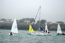 <a href='bateau.php?id_bateau_select=61'>Rush</a> :  <br> <a href='bateau.php?id_bateau_select=97'>Laser(154670)</a> : <a href='equipier.php?id_contact_select=207'>Jean-Claude C</a> <br> <a href='bateau.php?id_bateau_select=115'>Laser(4001)</a> : <a href='equipier.php?id_contact_select=241'>François C</a> <br> <a href='bateau.php?id_bateau_select=104'>Thiôff (3,80)</a> : <a href='equipier.php?id_contact_select=230'>Baptiste R</a>