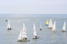 <a href='bateau.php?id_bateau_select=120'>470</a> : <a href='equipier.php?id_contact_select=249'>Bertrand D</a> - <a href='equipier.php?id_contact_select=250'>Zacharie N</a> <br> <a href='bateau.php?id_bateau_select=110'>470(77)</a> : <a href='equipier.php?id_contact_select=225'>Frédéric A</a> - <a href='equipier.php?id_contact_select=246'>Alexis A</a> <br> <a href='bateau.php?id_bateau_select=82'>Laser(160900)</a> : <a href='equipier.php?id_contact_select=218'>Caudéric V</a> <br> <a href='bateau.php?id_bateau_select=103'>Laser(92071)</a> : <a href='equipier.php?id_contact_select=219'>Benoît R</a>