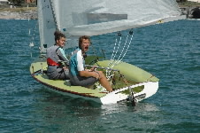 <a href='bateau.php?id_bateau_select=4'>470</a> : <a href='equipier.php?id_contact_select=235'>Bertille V</a> - <a href='equipier.php?id_contact_select=7'>Emmanuel V</a>