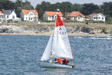 <a href='bateau.php?id_bateau_select=119'>Apache</a> : <a href='equipier.php?id_contact_select=244'>Pierre D</a> - <a href='equipier.php?id_contact_select=245'>Benoit D</a>