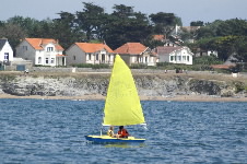 <a href='bateau.php?id_bateau_select=104'>Thiôff (3,80)</a> : <a href='equipier.php?id_contact_select=202'>Laure A</a> - <a href='equipier.php?id_contact_select=247'>Maelle B</a>
