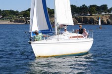 <a href='bateau.php?id_bateau_select=31'>AQUILA(14274)</a> : <a href='equipier.php?id_contact_select=67'>Didier L</a> - <a href='equipier.php?id_contact_select=70'>Bernard D</a> - <a href='equipier.php?id_contact_select=66'>Françoise B</a> - <a href='equipier.php?id_contact_select=25'>Serge B</a>