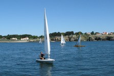 <a href='bateau.php?id_bateau_select=123'>Tricard </a> : <a href='equipier.php?id_contact_select=259'>Guillaume H</a> - <a href='equipier.php?id_contact_select=260'>Thomas A</a>