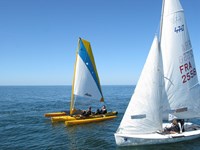<a href='bateau.php?id_bateau_select=123'>Tricard </a> : <a href='equipier.php?id_contact_select=259'>Guillaume H</a> - <a href='equipier.php?id_contact_select=260'>Thomas A</a> <br> <a href='bateau.php?id_bateau_select=122'>470(2558)</a> : <a href='equipier.php?id_contact_select=249'>Bertrand D</a> - <a href='equipier.php?id_contact_select=257'>Morgane D</a>