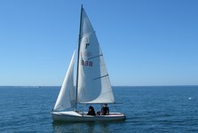 <a href='bateau.php?id_bateau_select=21'>Flibustier(888)</a> : <a href='equipier.php?id_contact_select=43'>Jean Pierre G</a> - <a href='equipier.php?id_contact_select=44'>Mariane G</a>