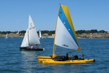 <a href='bateau.php?id_bateau_select=123'>Tricard </a> : <a href='equipier.php?id_contact_select=259'>Guillaume H</a> - <a href='equipier.php?id_contact_select=260'>Thomas A</a> <br> <a href='bateau.php?id_bateau_select=118'>Vaurien(16746)</a> : <a href='equipier.php?id_contact_select=253'>Alexandre B</a> - <a href='equipier.php?id_contact_select=254'>Paul B</a> - <a href='equipier.php?id_contact_select=255'>Caroline R</a>