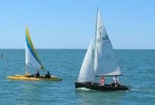 <a href='bateau.php?id_bateau_select=123'>Tricard </a> : <a href='equipier.php?id_contact_select=259'>Guillaume H</a> - <a href='equipier.php?id_contact_select=260'>Thomas A</a> <br> <a href='bateau.php?id_bateau_select=118'>Vaurien(16746)</a> : <a href='equipier.php?id_contact_select=253'>Alexandre B</a> - <a href='equipier.php?id_contact_select=254'>Paul B</a> - <a href='equipier.php?id_contact_select=255'>Caroline R</a>
