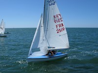 <a href='bateau.php?id_bateau_select=94'>470(2519)</a> : <a href='equipier.php?id_contact_select=133'>Laurent N</a> - <a href='equipier.php?id_contact_select=89'>Benoit J</a>