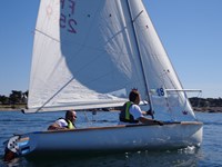 <a href='bateau.php?id_bateau_select=94'>470(2519)</a> : <a href='equipier.php?id_contact_select=133'>Laurent N</a> - <a href='equipier.php?id_contact_select=89'>Benoit J</a>