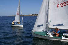 <a href='bateau.php?id_bateau_select=2'>470(8854)</a> : <a href='equipier.php?id_contact_select=100'>Julien L</a> - <a href='equipier.php?id_contact_select=165'>Julien H</a>