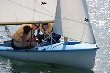 <a href='bateau.php?id_bateau_select=24'>Moogli(502)</a> : <a href='equipier.php?id_contact_select=231'>Béatrice R</a> - <a href='equipier.php?id_contact_select=258'>Laure G</a>