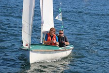 <a href='bateau.php?id_bateau_select=2'>470(8854)</a> : <a href='equipier.php?id_contact_select=100'>Julien L</a> - <a href='equipier.php?id_contact_select=165'>Julien H</a>
