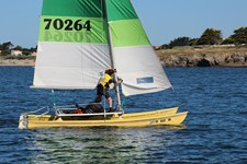 <a href='bateau.php?id_bateau_select=48'>Hobbie 16(70264)</a> : <a href='equipier.php?id_contact_select=52'>Alex R</a> - <a href='equipier.php?id_contact_select=230'>Baptiste R</a> - <a href='equipier.php?id_contact_select=232'>Mathilde R</a>