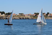 <a href='bateau.php?id_bateau_select=2'>470(8854)</a> : <a href='equipier.php?id_contact_select=100'>Julien L</a> - <a href='equipier.php?id_contact_select=165'>Julien H</a>