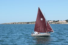 <a href='bateau.php?id_bateau_select=124'>Skellig</a> : <a href='equipier.php?id_contact_select=203'>Thomas N</a> - <a href='equipier.php?id_contact_select=256'>Rémi P</a>