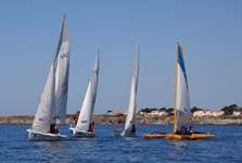 <a href='bateau.php?id_bateau_select=123'>Tricard </a> : <a href='equipier.php?id_contact_select=259'>Guillaume H</a> - <a href='equipier.php?id_contact_select=260'>Thomas A</a>