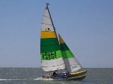 <a href='bateau.php?id_bateau_select=48'>Hobbie 16(70264)</a> : <a href='equipier.php?id_contact_select=232'>Mathilde R</a> - <a href='equipier.php?id_contact_select=264'>Sophie A</a>