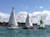 <a href='bateau.php?id_bateau_select=35'>Challenger</a> : <a href='equipier.php?id_contact_select=81'>Denis L</a> - <a href='equipier.php?id_contact_select=77'>Luc V</a> <br> <a href='bateau.php?id_bateau_select=125'>Feeling 9.20</a> : <a href='equipier.php?id_contact_select=88'>Antoine D</a> - <a href='equipier.php?id_contact_select=133'>Laurent N</a> - <a href='equipier.php?id_contact_select=89'>Benoit J</a> <br> <a href='bateau.php?id_bateau_select=48'>Hobbie 16(70264)</a> : <a href='equipier.php?id_contact_select=232'>Mathilde R</a> - <a href='equipier.php?id_contact_select=264'>Sophie A</a>