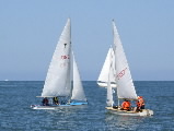 <a href='bateau.php?id_bateau_select=121'>420(29577)</a> : <a href='equipier.php?id_contact_select=178'>Christian S</a> - <a href='equipier.php?id_contact_select=113'>Charlotte D</a> <br> <a href='bateau.php?id_bateau_select=21'>Flibustier(888)</a> : <a href='equipier.php?id_contact_select=43'>Jean Pierre G</a> - <a href='equipier.php?id_contact_select=45'>Caroline G</a>