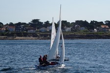 <a href='bateau.php?id_bateau_select=110'>470(77)</a> : <a href='equipier.php?id_contact_select=225'>Frédéric A</a> - <a href='equipier.php?id_contact_select=276'>Capucine A</a> - <a href='equipier.php?id_contact_select=275'>Antoinette C</a>