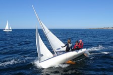 <a href='bateau.php?id_bateau_select=110'>470(77)</a> : <a href='equipier.php?id_contact_select=225'>Frédéric A</a> - <a href='equipier.php?id_contact_select=276'>Capucine A</a> - <a href='equipier.php?id_contact_select=275'>Antoinette C</a>